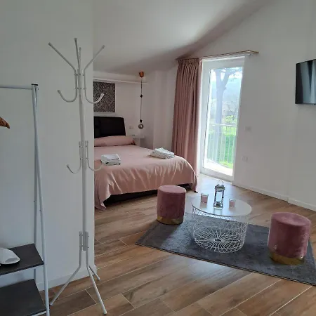 Nanni Guest Bed & Breakfast